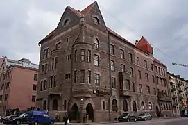 Edificio de apartamentos de la empresa "Hyakli, Lallucca & Co." en Vyborg (A. Shulman, 1906)