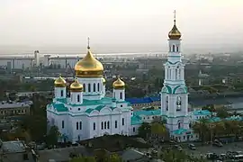 Catedral de la Natividad de la Santísima Virgen María (Rostov del Don), una iglesia-modelo (1854-1860)