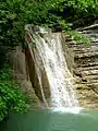 Cascada en el valle del río Pshada.