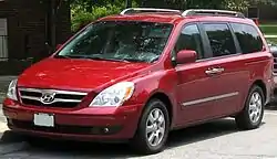 Hyundai Entourage, basado en el KIA Carnival II