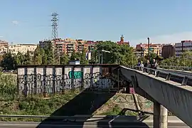 Pasarela sobre la autopista que une Ripollet y Can Tiana