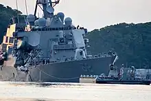 Desperfectos en el USS Fitzgerald (DDG-62)  tras colisionar accidentalmente contra el carguero MV ACX Crystal en 2017. 7 marineros estadounidenses murieron.