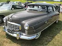 Nash Ambassador Super 4-puertas Sedán (1950)