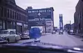 El Dewitt-Seitz Building desde Lake Street en 1952