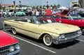 Ford Galaxie sedan Sunliner descapotable modelo 1961