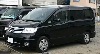 Nissan Serena C25 Highway Star pre-facelift