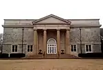 The Lyman Allyn Museum, New London, Connecticut (terminada 1932).