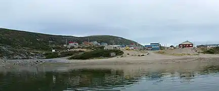 Puerto de Kangiqsualujjuaq en marea alta