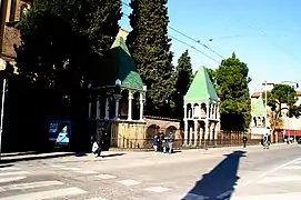 Los tres monumentos