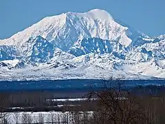 El Denali visto desde el norte