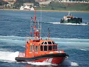 Embarcación de Salvamento Salvamar Algeciras en el Puerto de Algeciras, Algeciras (Cádiz).