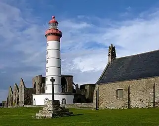 Abadía y faro de Saint-Mathieu