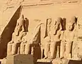 Templo mayor de Abu Simbel. La mayor parte del arte egipcio mantiene rígidas convenciones de representación.