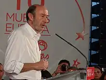 Alfredo Pérez Rubalcaba en un acto de campaña para las elecciones al Parlamento Europeo de 2014.