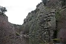 El Adaja en un cañón al atravesar la sierra de Ávila, antes de Mingorría.