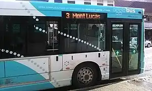 Un autobús Agglo, transporte público, en la ciudad de Cayena, Guayana Francesa, en 2016