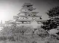 El castillo Aizuwakamatsu dañado luego de la batalla