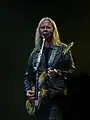 Jerry Cantrell Guitarra líder, voz