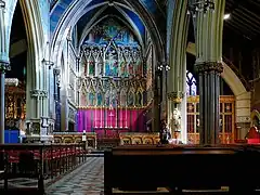 Interior de All Saints de Margaret Street (Londres)