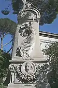 l'âme à Dieu , en el cementerio Saint-Pierre de Marsella