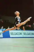 Amaya durante su ejercicio de mazas en el Mundial de Bruselas (1992).