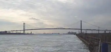 El puente desde el lado estadounidense.