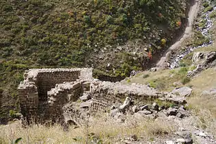 Vista de algunas ruinas.