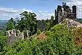 Monumentos culturales (ruinas del castillo de Andělská Hora)