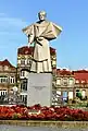 António Ferreira Gomes, obispo de Oporto: estatua en la ciudad de Oporto, Portugal.