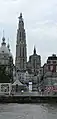 Catedral de Amberes, desde el Escalda.