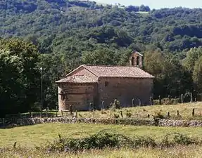 La iglesia en el llano.