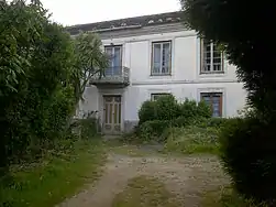 Casa solariega del siglo XVIII en Caborcos, Arancedo, El Franco