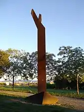 Árbol de hierro (1986), de Antoni Marquès