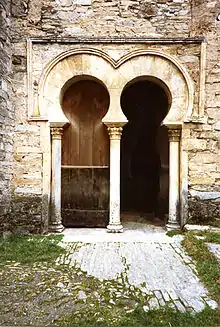 Iglesia de Santiago de Peñalba.