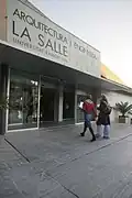 Entrada del edificio Sant Josep, sede de la escuela de Arquitectura.