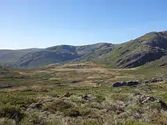 Ascenso a Peña Trevinca desde el norte.