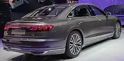 Vista trasera del Audi A8