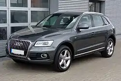 Vista frontal de la primera generación del Audi Q5