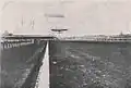 Aviador Alberto Acevedo aterrizando en la pista del Club Hípico en Junio de 1912.
