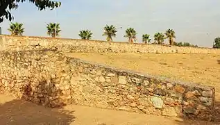 Zona interior de la muralla próxima a Puerta de Palmas