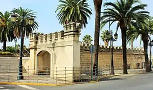 Extremo este del semi-baluarte junto a Puerta de Palmas