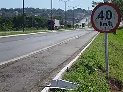 Tramo urbano de la BR-153 en Araguaína, Tocantins.