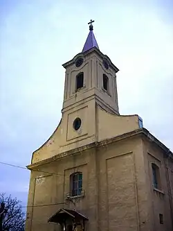 Iglesia católica del pueblo šokac de Bački Breg.