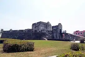 Baluarte de Santiago en el puerto de Veracruz.