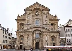 Fachada de la iglesia de San Marcina en Bamberg, de Dientzenhofer