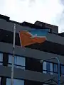 Bandera de Tierra del Fuego en el patio del museo.