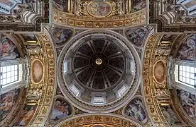 Interior de la cúpula.