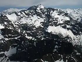 Pico Bashful, el punto más alto en el oeste del Parque Estatal Chugach