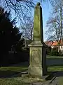 Monumento que marca el fin de la ocupación francesa y el 50 aniversario de la Batalla de Waterloo.