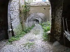 Entrada a la fortificación.